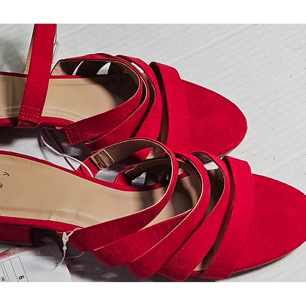 A New Day Amali Red Suede Multi Strap Block Heel Sandals Women Size 8 - Picture 8 of 10